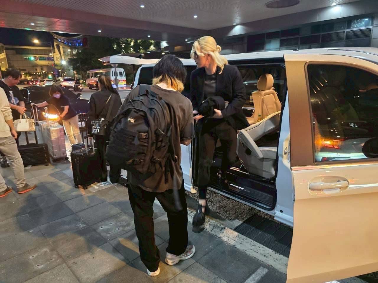 日本第一男公關來台指定接送